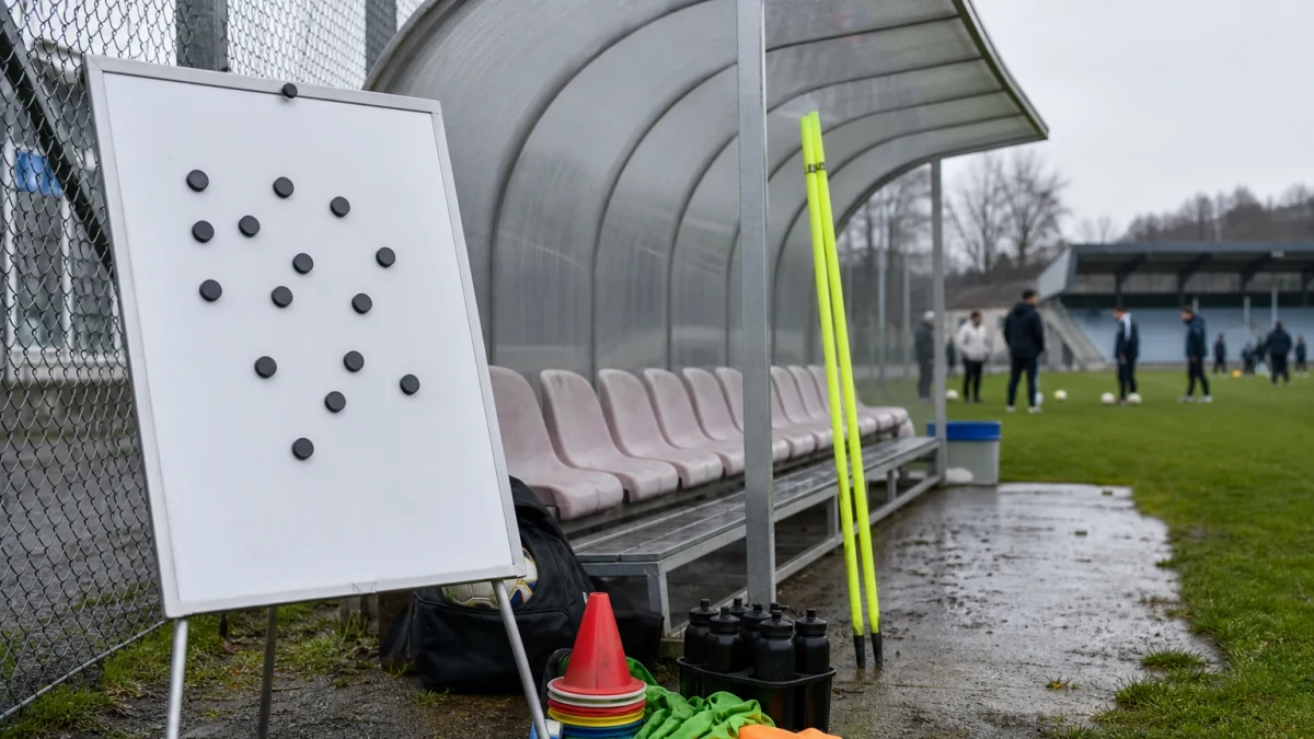Elche sätter Anselmis stab inför säsongen 2026/27